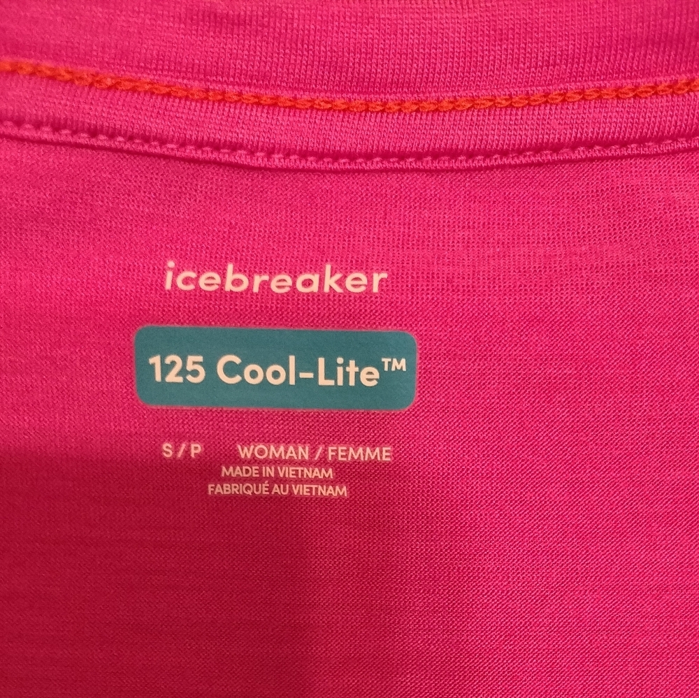EUC! Icebreaker Women's Vibrant Pink Tank Top. Size S - Picture 5 of 5
